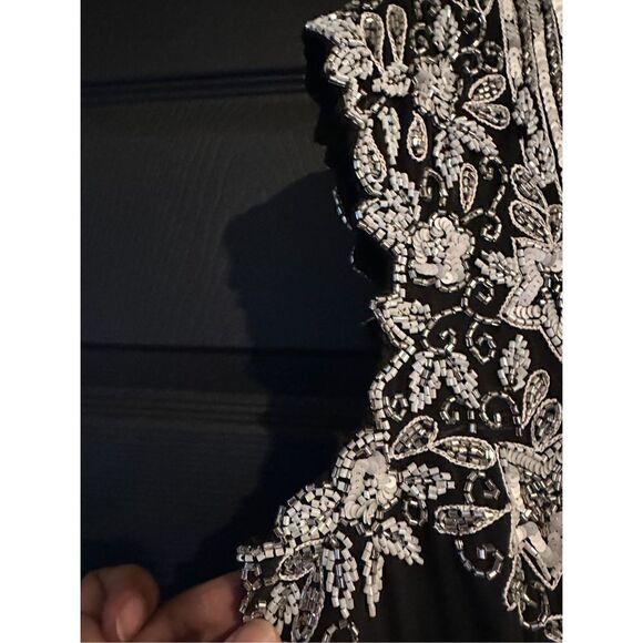 J Kara Women's Cap Sleeve Long Beaded Dress - Picture 6 of 10